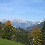 By Slopes & Views * Maria Alm am Steinernen Meer