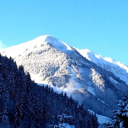 By Slopes & Views Domek alpejski *