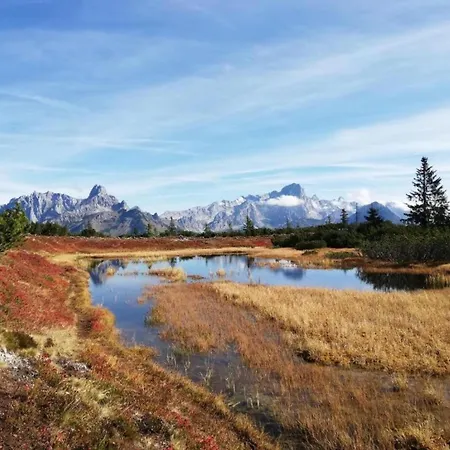By Slopes & Views * Maria Alm am Steinernen Meer