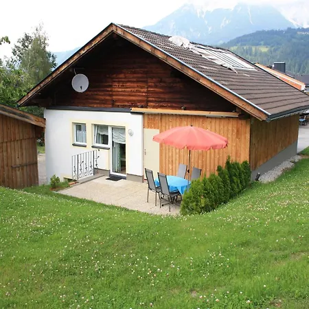 By Slopes & Views Chalet