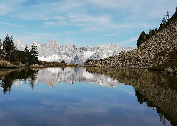 By Slopes & Views * Maria Alm am Steinernen Meer